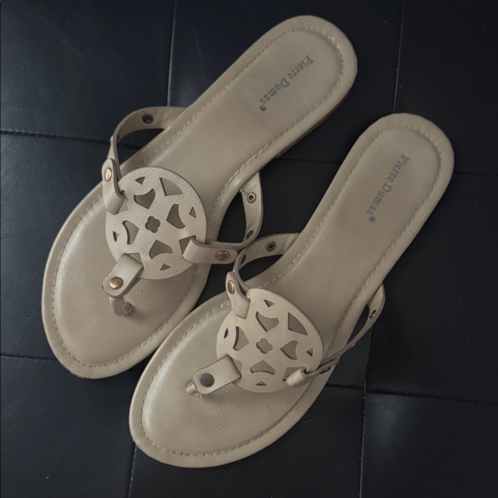 Pierre Dumas Women's Beige Cutout Sandals
